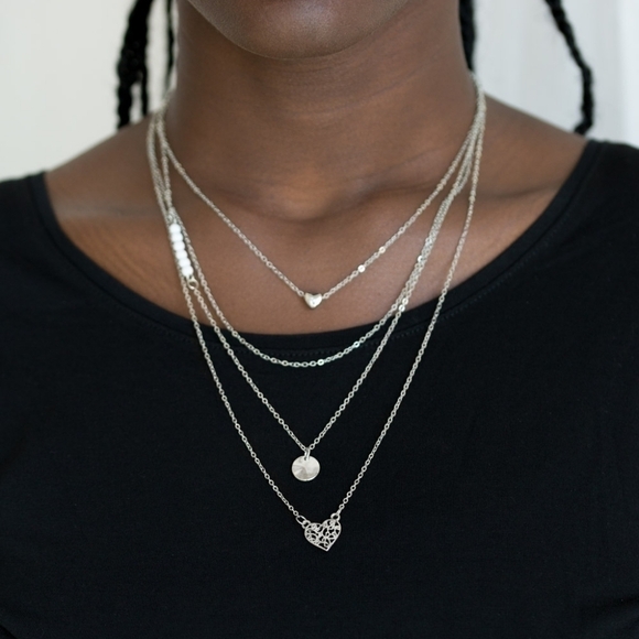 paparazzi Jewelry - 𝅺White Gypsy Heart Necklace Set